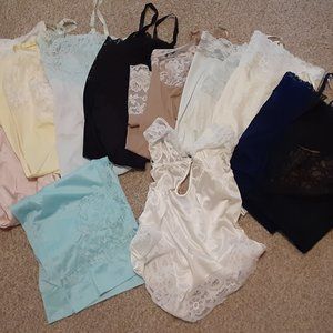 VINTAGE LADIES SLIPS